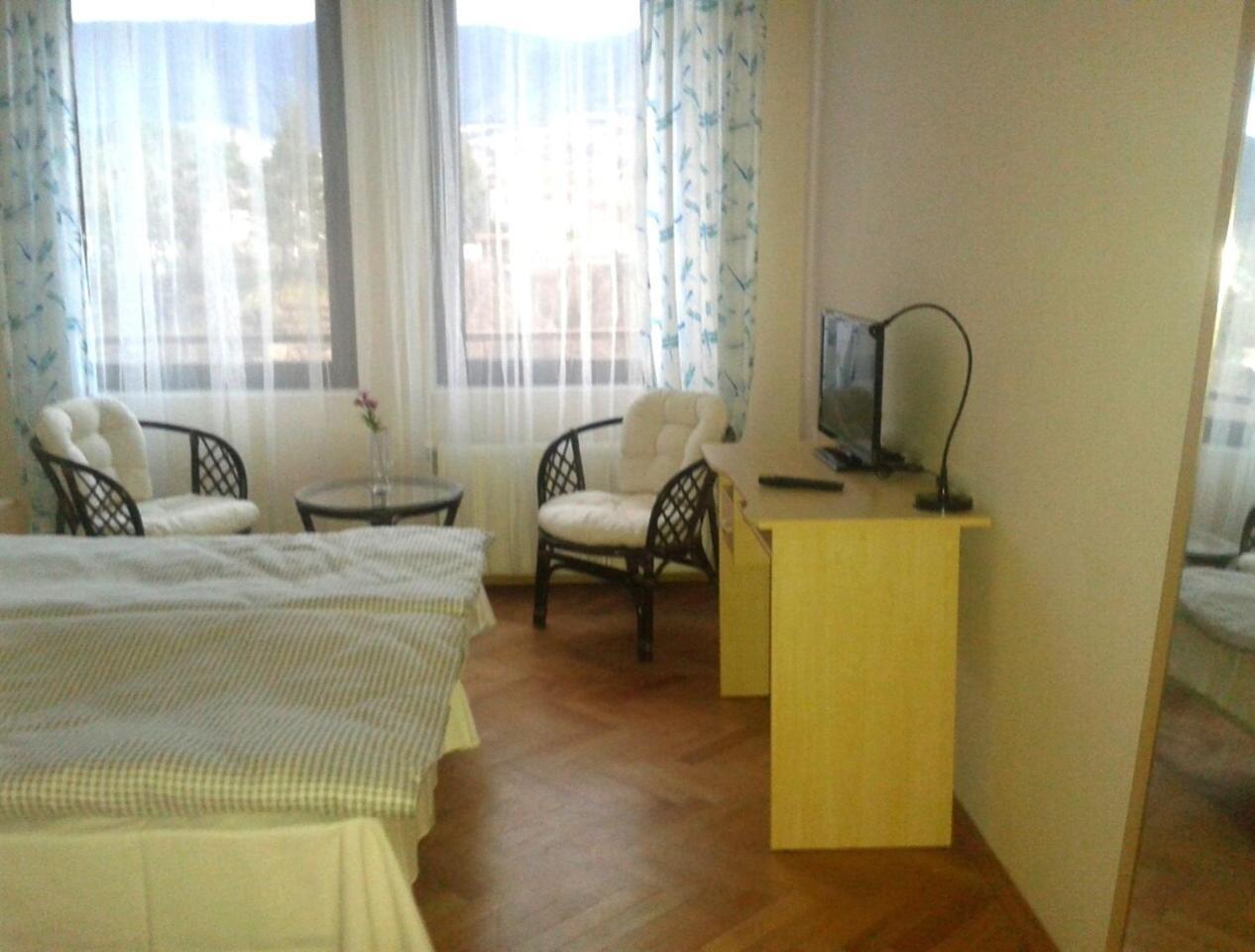 Hotel Hinovi Hvoyna Pokój zdjęcie
