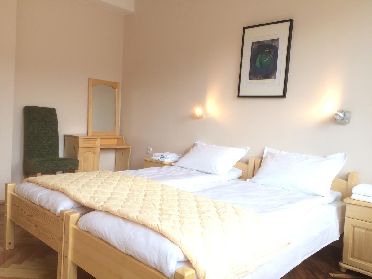 Hotel Hinovi Hvoyna Zewnętrze zdjęcie